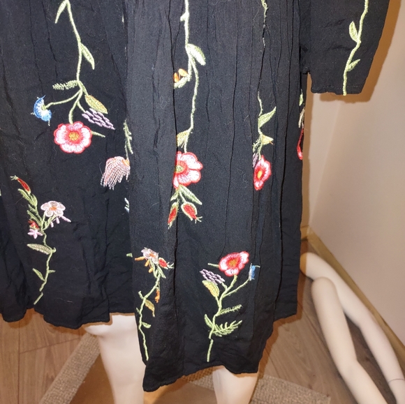 Maeve for Anthropologie floral embroidered dress - Picture 4 of 7